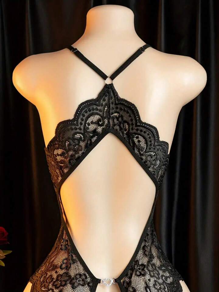 Lingerie: " Body Surprise Noir"