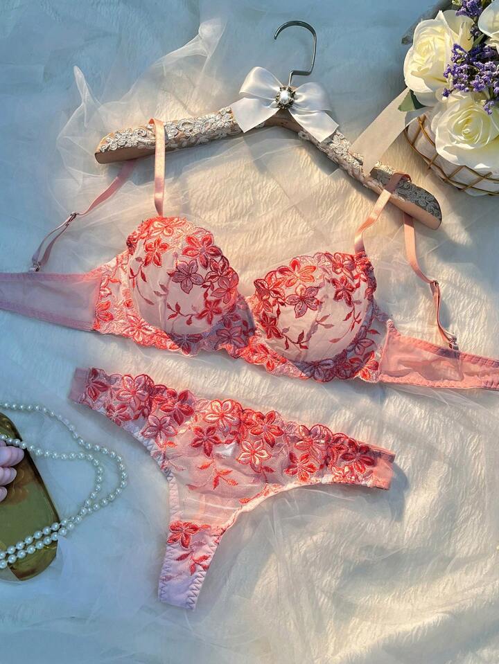 Lingerie " Sun-set Flowers "
