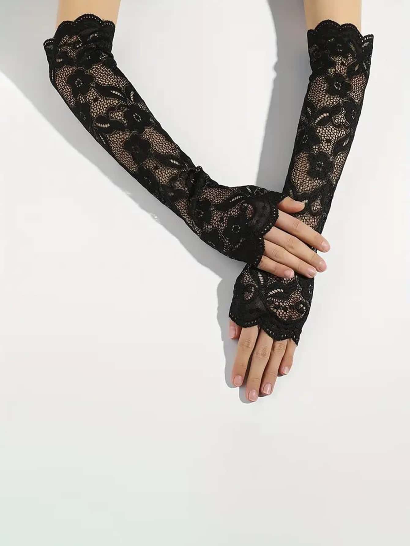 Gants Dentelle Noir / Blanc