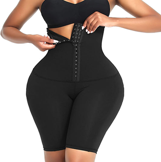 Short avec corset ajustable intégré